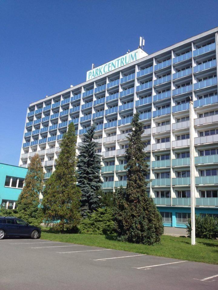Parkcentrum Lowcost Hotel Near Center Of Ostrava Exterior photo